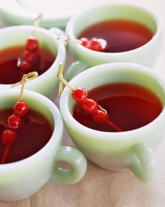 Mulled Cranberry Cocktail