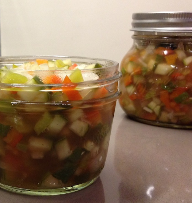 Crunchy pickle relish