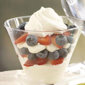 12. Cheesecake Berry Parfaits Recipe
