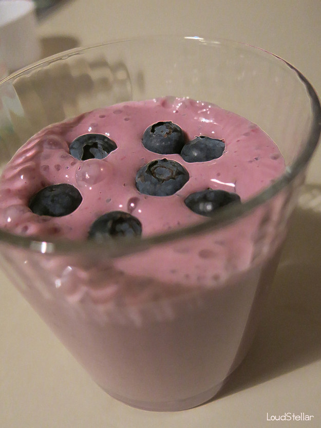 2. Strawberry Blueberry Smoothie