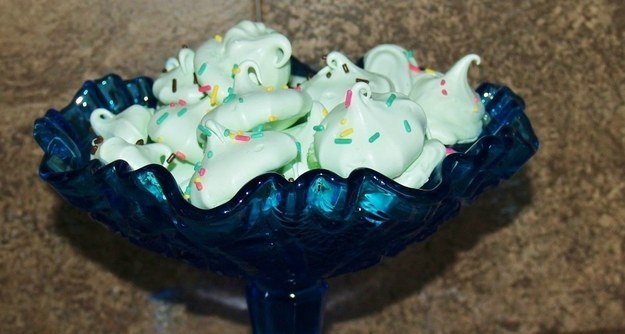Mint Meringues