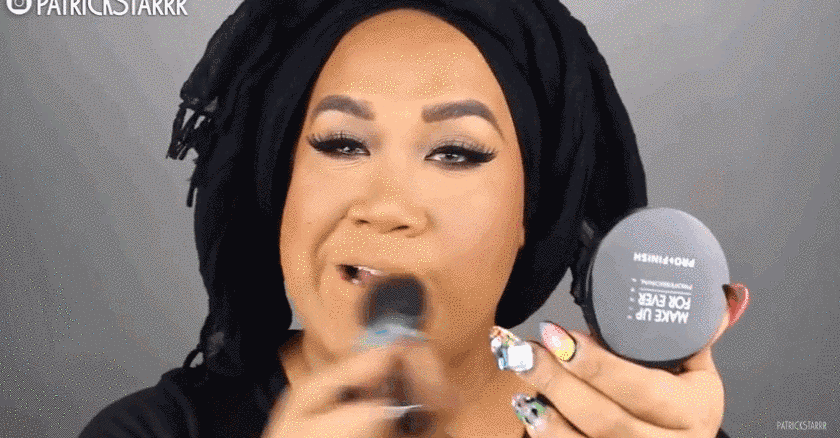 16 Tricks To Making Your Lips Look Full