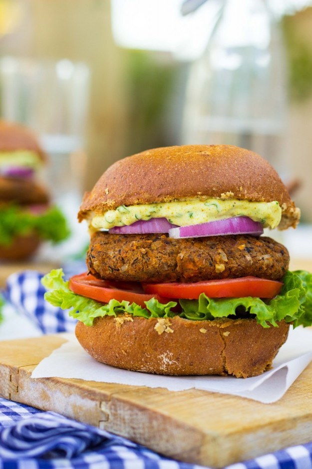 Smoky Sweet Potato &amp; Black Bean Burgers with Curry Cilantro Mayo