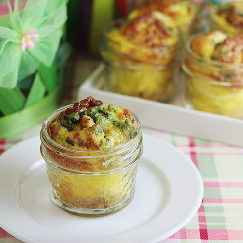 Asparagus and Prosciutto Frittatas in a Jar