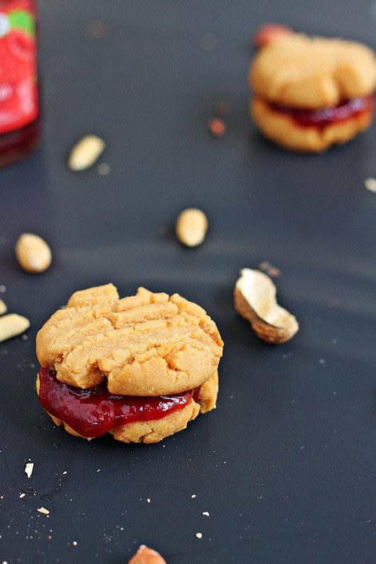 PB &amp; J Cookies