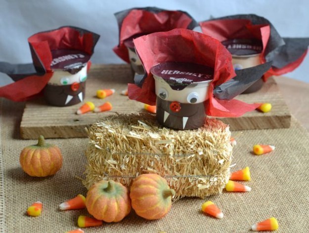 Vampire Pudding Pops